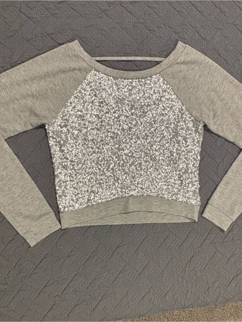 dELiA*s Y2K Gray Sequin Front Raglan Sweatshirt